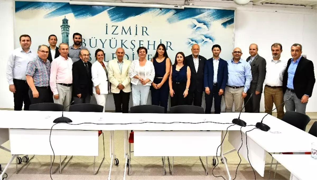 İzmir'de yerel basına destek