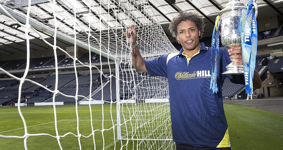 Pierre van Hooijdonk, Ali Koç'a övgü yağdırdı!