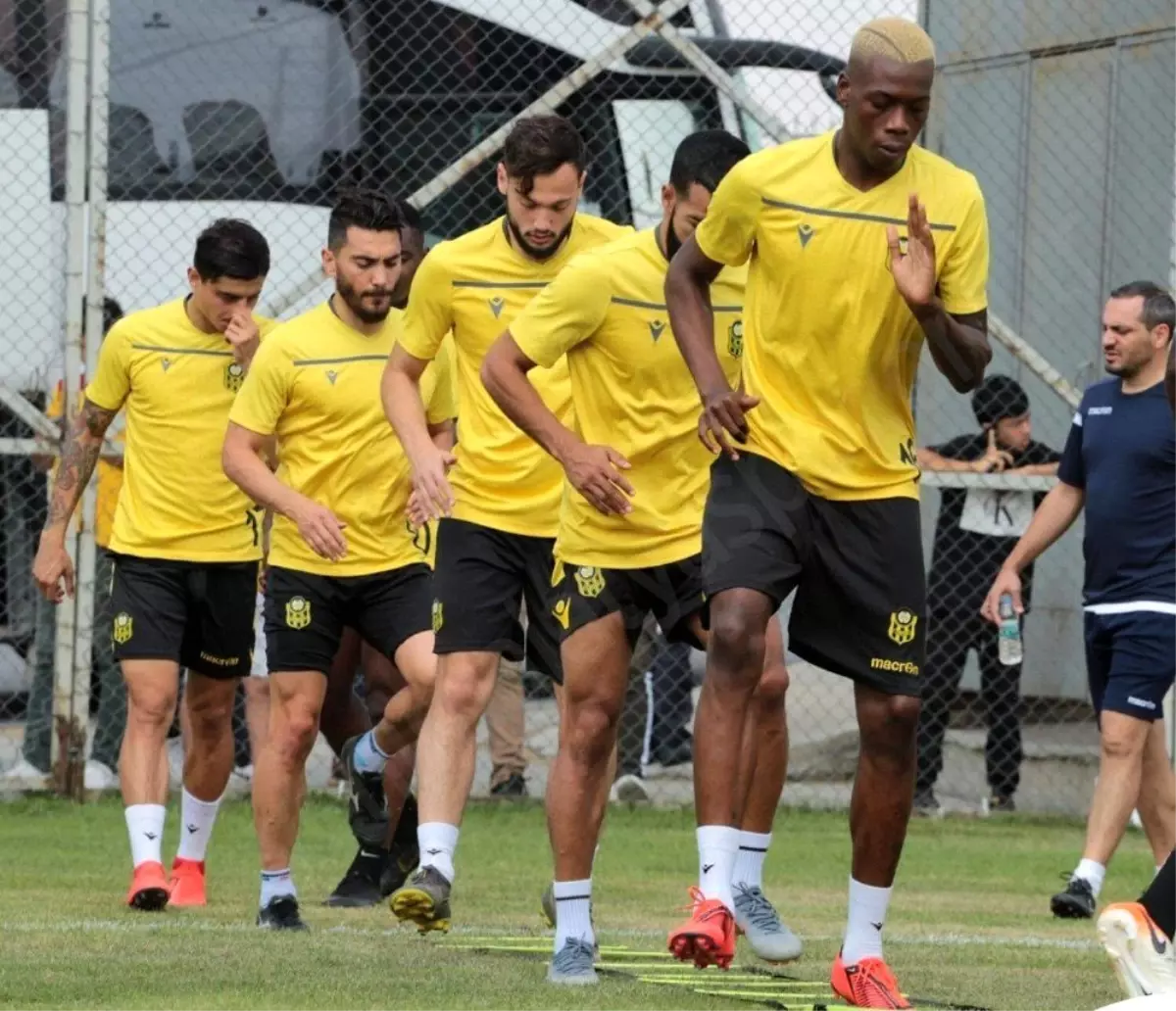 Yeni Malatyaspor'da Partizan mesaisi başladı