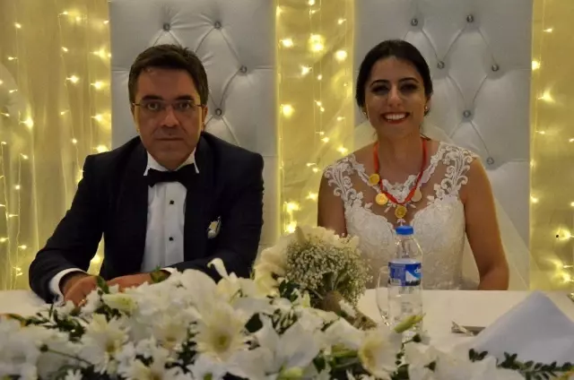 Yücelik ailesinin mutlu günü Yücelik ailesinin mutlu günü