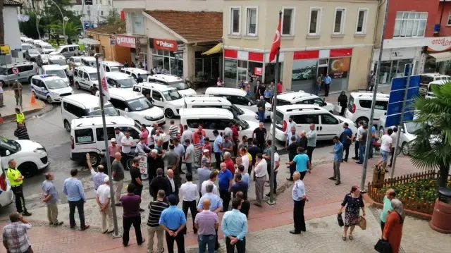 Bafra'da dolmuşçuların hat tepkisi Bafra'da dolmuşçuların hat tepkisi