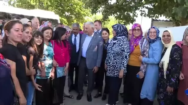 Binali Yıldırım: 'Türkiye'nin varlığı bu bölgenin teminatıdır' Binali Yıldırım: 'Türkiye'nin varlığı bu bölgenin teminatıdır'