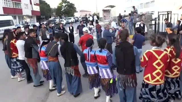 Bitlis'in düşman işgalinden kurtuluşunun 103. yılı Bitlis'in düşman işgalinden kurtuluşunun 103. yılı
