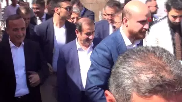 'Büyük Bitlis Buluşmaları' görkemli bir törenle başladı 'Büyük Bitlis Buluşmaları' görkemli bir törenle başladı