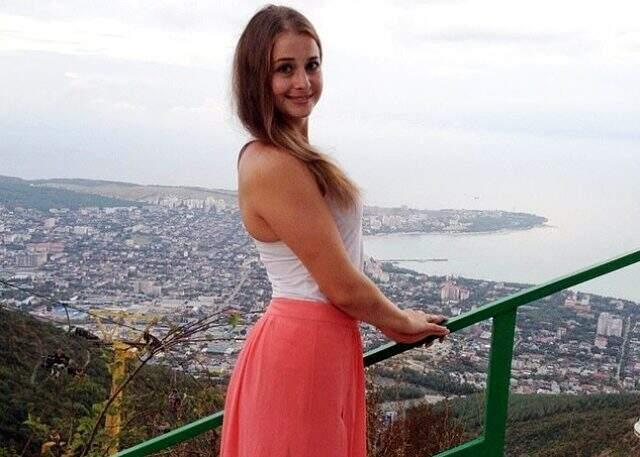 Denizde boğulan rakibini kurtarayım derken hayatını kaybetti!