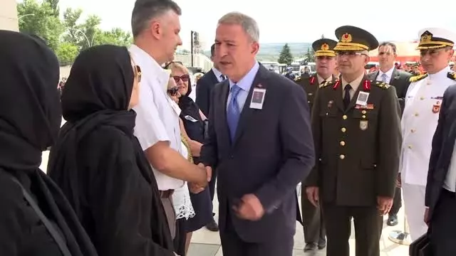 Emekli komutana veda