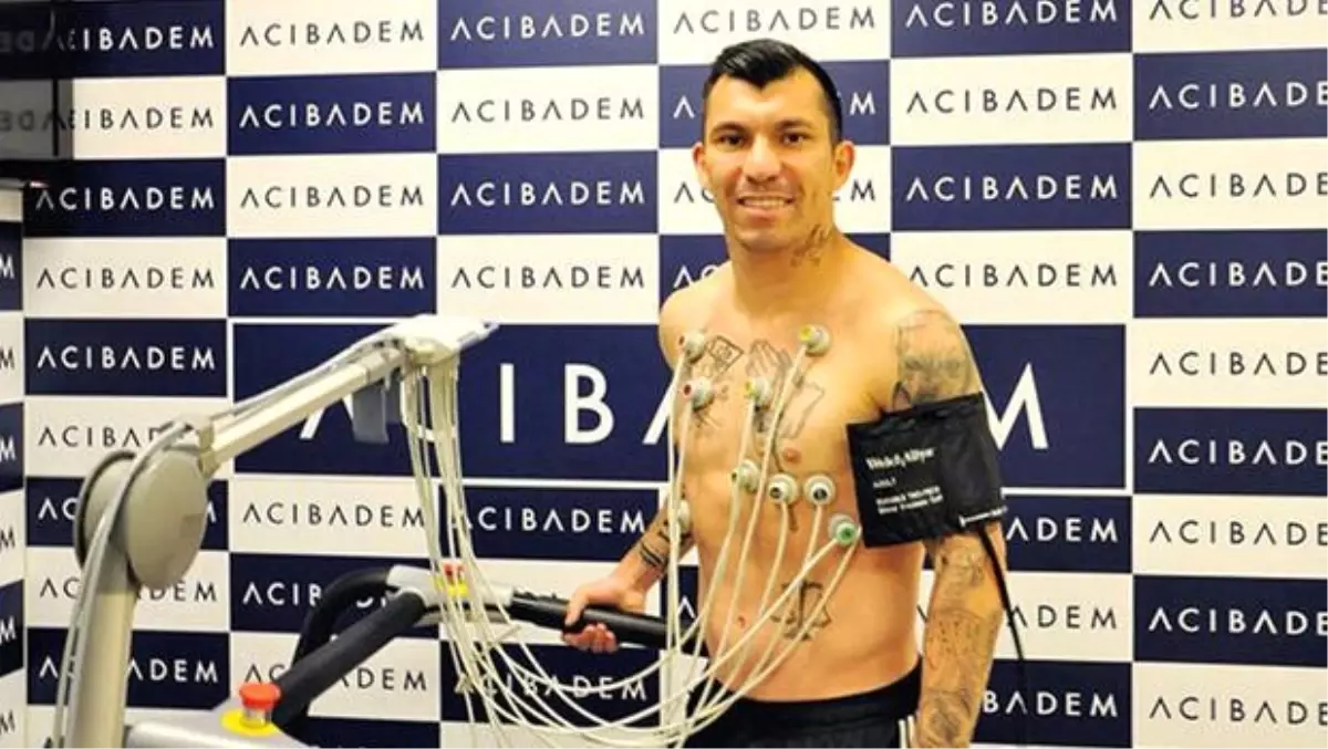 Medel ve Roco sağlık kontrolünden geçirildi