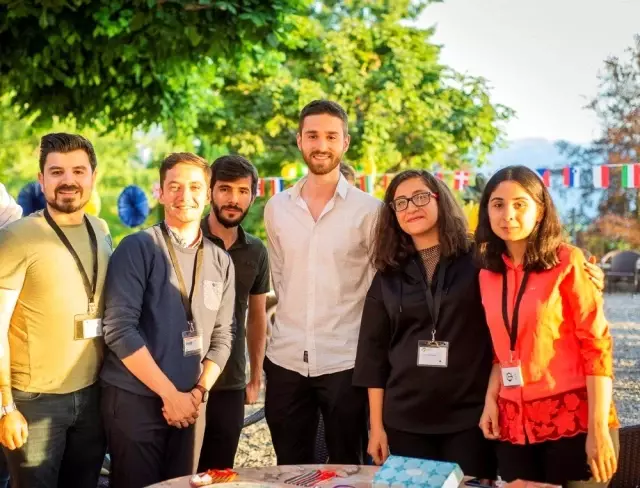 Uluslararası konferansa HKÜ'den katılım