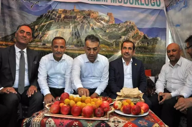 'İller Tanıtım Sergisi'nde Van tanıtıldı 'İller Tanıtım Sergisi'nde Van tanıtıldı