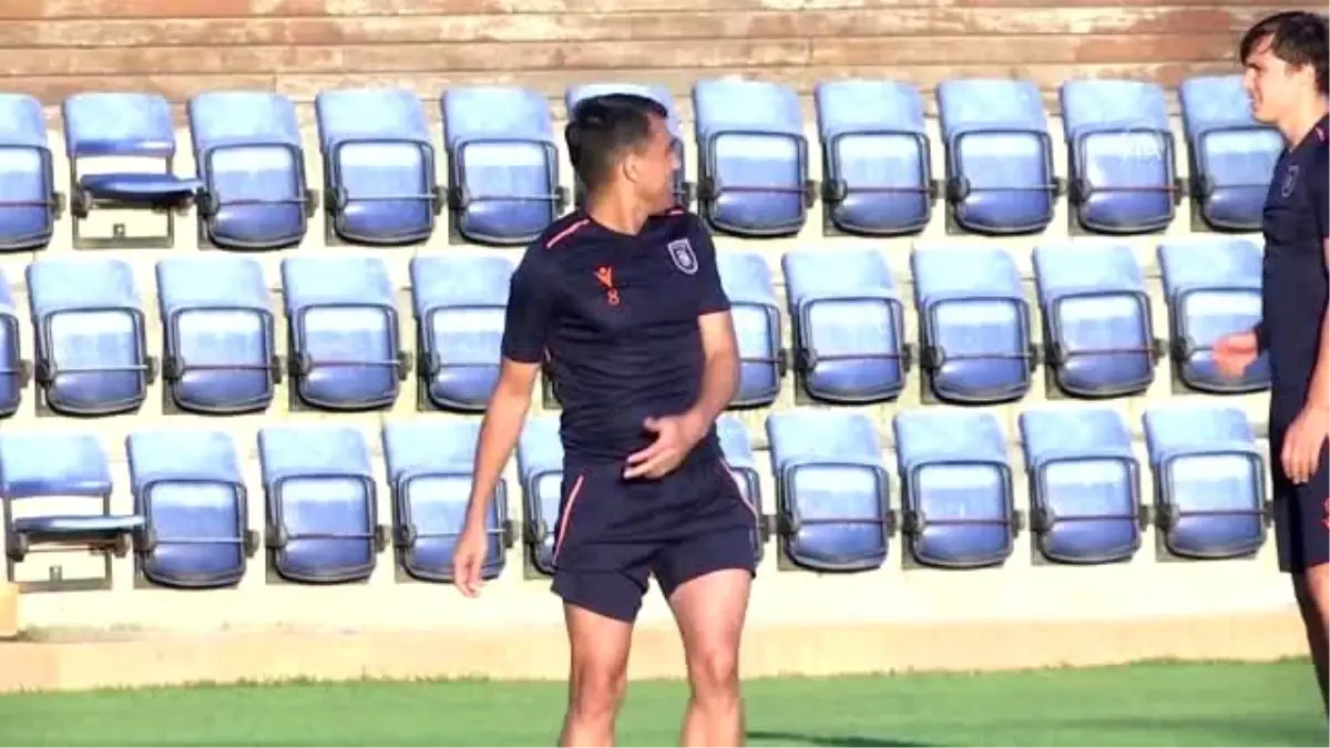 Medipol Başakşehir, Olympiakos maçına hazır