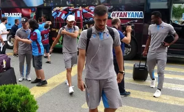 Trabzonspor, Prag'a gitti Trabzonspor, Prag'a gitti