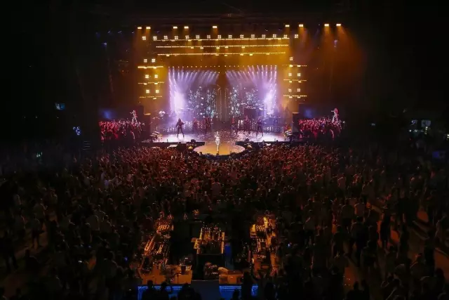 Antalya'da Jennifer Lopez fırtınası esti
