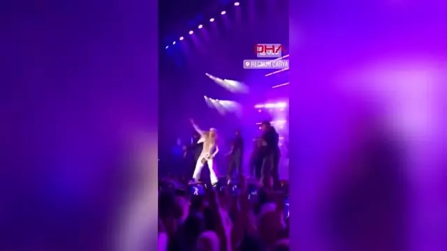 Kim Kardashian, özel davetli olduğu Jennifer Lopez'in konserine katılmadı