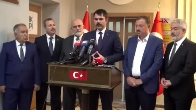 BAKAN KURUM KAZ DAĞLARI'NDA 195 BİN AĞAÇ KESİLMEDİ BAKAN KURUM KAZ DAĞLARI'NDA 195 BİN AĞAÇ KESİLMEDİ