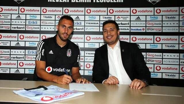 Beşiktaş Victor Ruiz transferini resmen açıkladı.