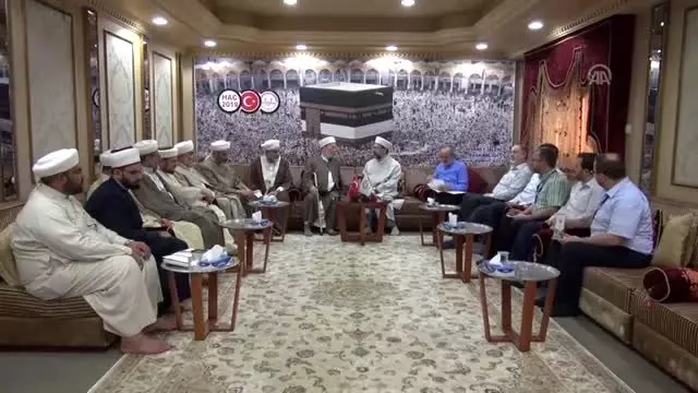 'Gençlerin terör örgütlerine yönelmesini engellemeliyiz' 'Gençlerin terör örgütlerine yönelmesini engellemeliyiz'