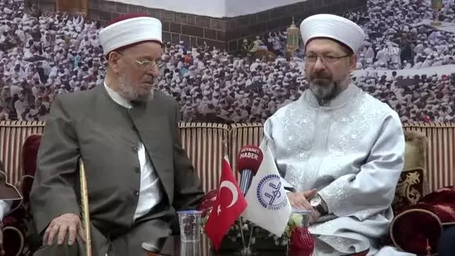 'Gençlerin terör örgütlerine yönelmesini engellemeliyiz' 'Gençlerin terör örgütlerine yönelmesini engellemeliyiz'