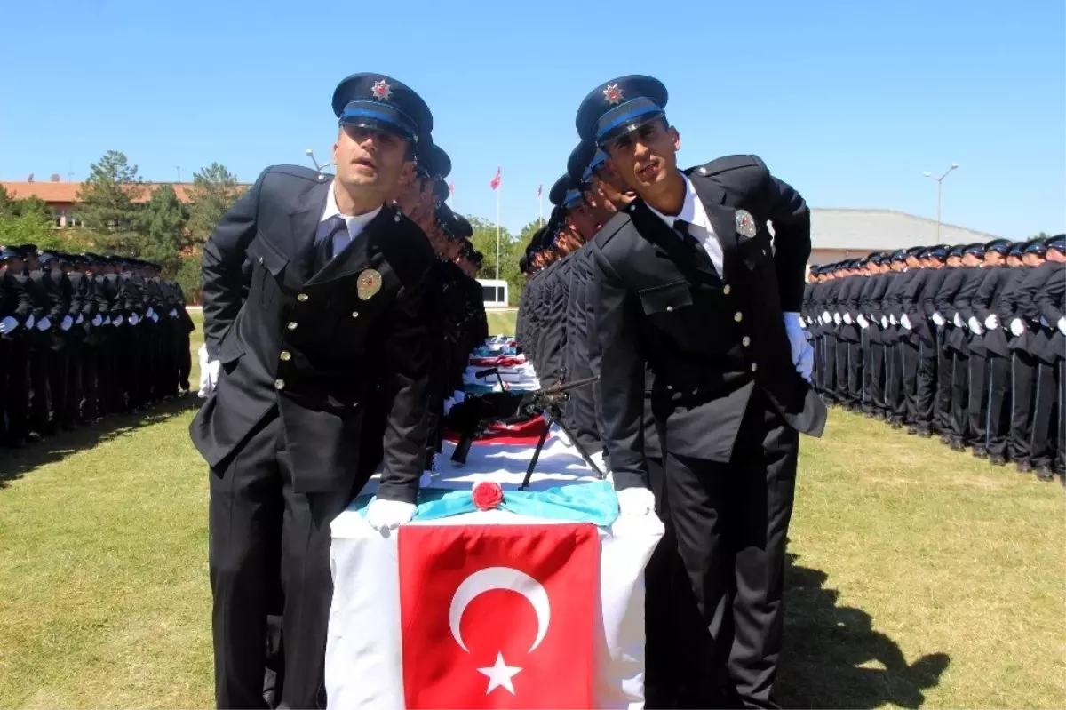 Kayseri'de 557 polis adayı yemin etti