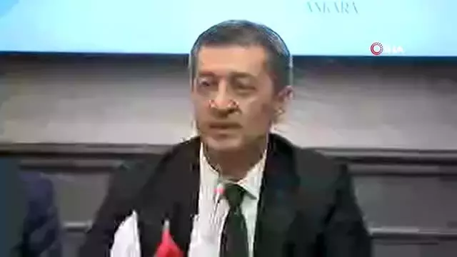 Milli Eğitim Bakanı Ziya Selçuk, M. İhsan Arslan Vakfı iş birliğiyle açılacak olan özel eğitim... Milli Eğitim Bakanı Ziya Selçuk, M. İhsan Arslan Vakfı iş birliğiyle açılacak olan özel eğitim...