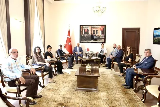 Vali Yavuz: 'Çocuk işçiliğini önlenmesi konusunda Ordu, Türkiye'ye model olabilecek düzeyde' Vali Yavuz: 'Çocuk işçiliğini önlenmesi konusunda Ordu, Türkiye'ye model olabilecek düzeyde'
