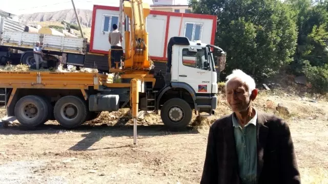 Yaşlı adam, konteyner eve kavuştu Haberler