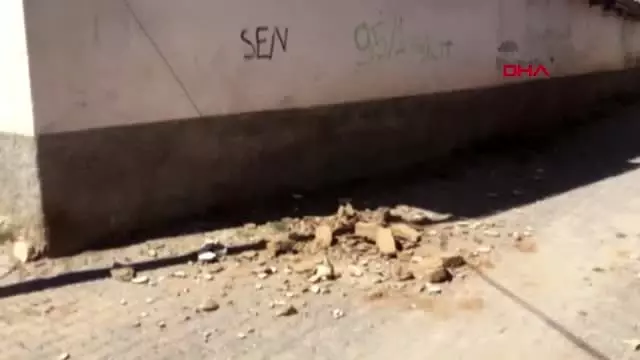 Afyon Burdur Dazkiri Da 2 Kisi Yaralandi Video