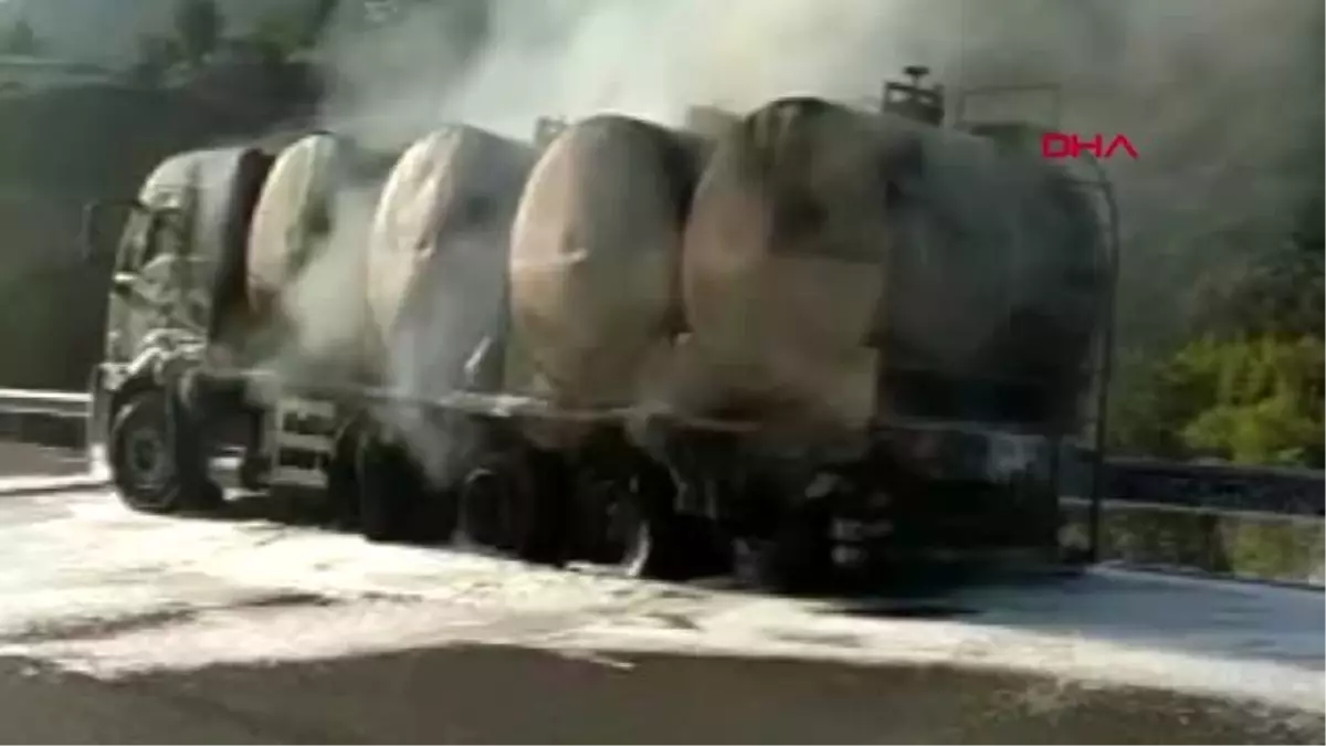 Bursa Gursu Da Tanker Yangini Ormanlik Alana Sicradi Video