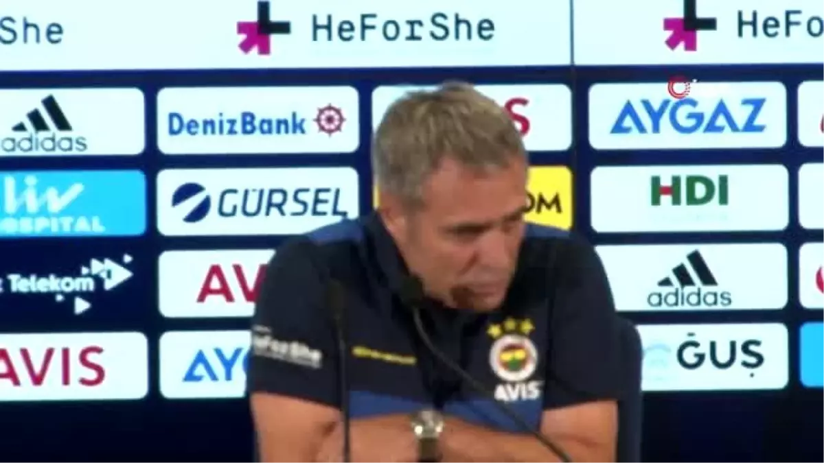 Ersun Yanal: 'Hücumda iyiyiz ama savunmada sıkıntı yaşıyoruz'