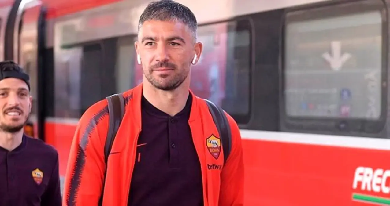 Fenerbahçe'ye Kolarov'dan kötü haber!
