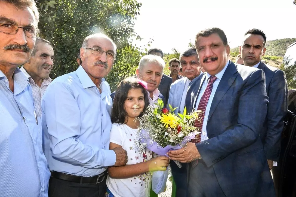 Gürkan, yol çalışmasını inceledi