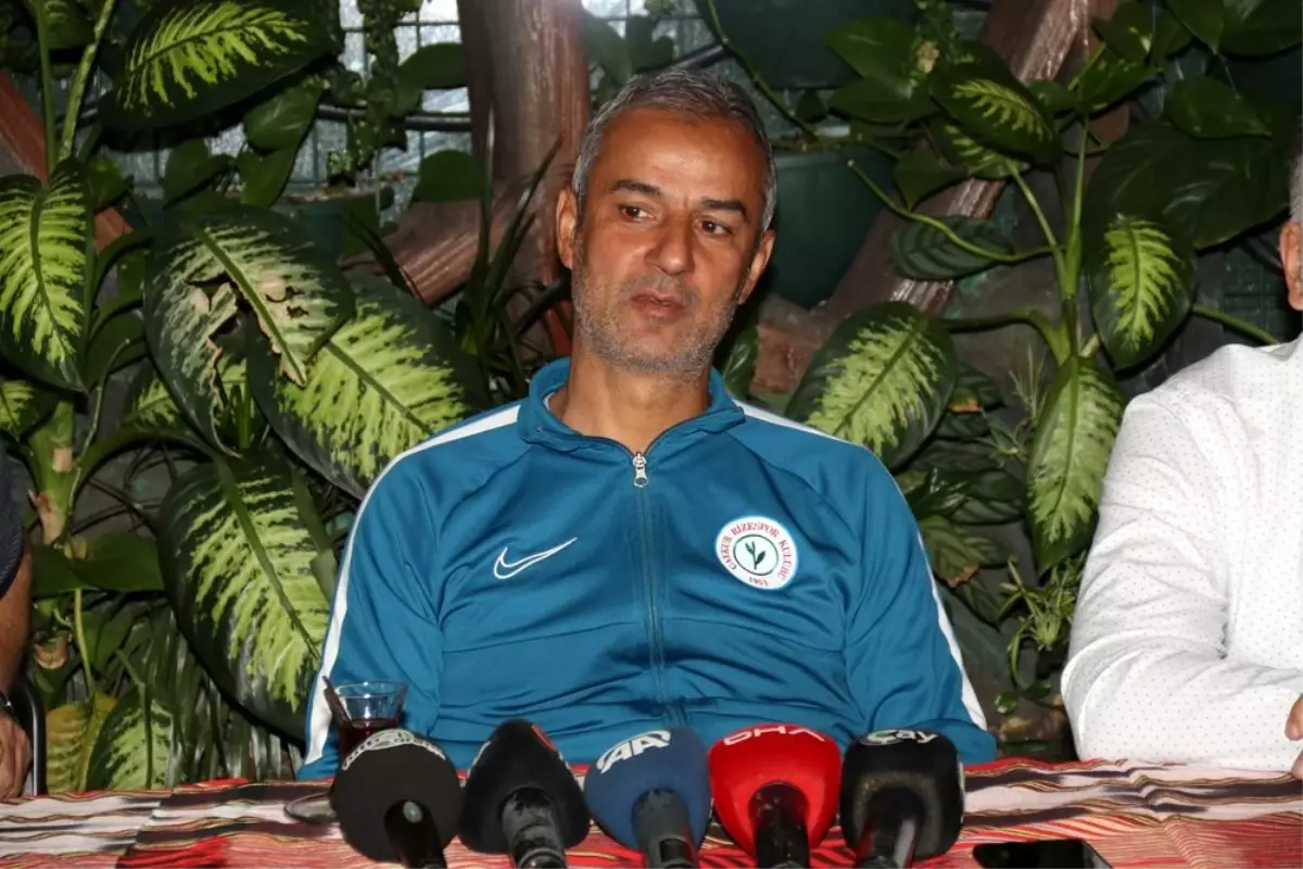 İsmail Kartal: 'Mevlüt Erdinç ve Joseph Attamah ile ilgileniyoruz'