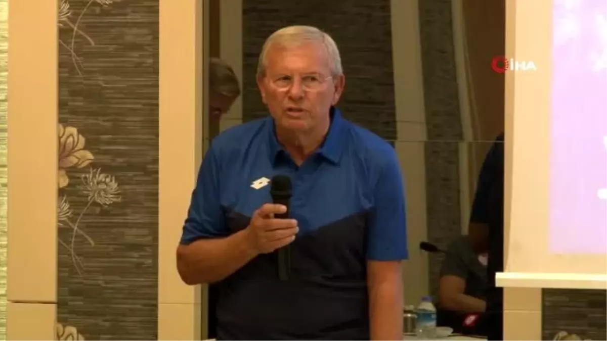 Jaap Uilenberg: 'Elle oynamalarda kazara yada bilerek diye artık bir ayrım yok'