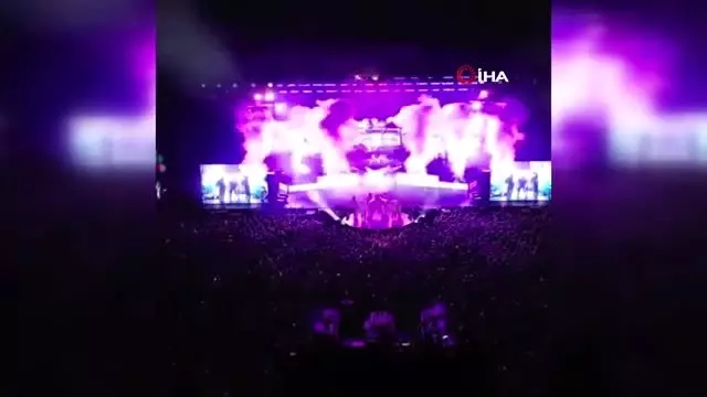 Jennifer Lopez'den görkemli Antalya konseri sonrası sosyal medya paylaşımı Jennifer Lopez'den görkemli Antalya konseri sonrası sosyal medya paylaşımı