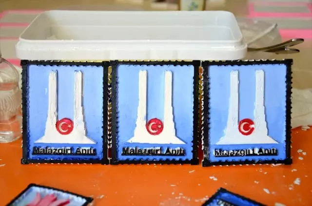 Kadınlar, Muş'u simgeleyen magnetler üretiyor