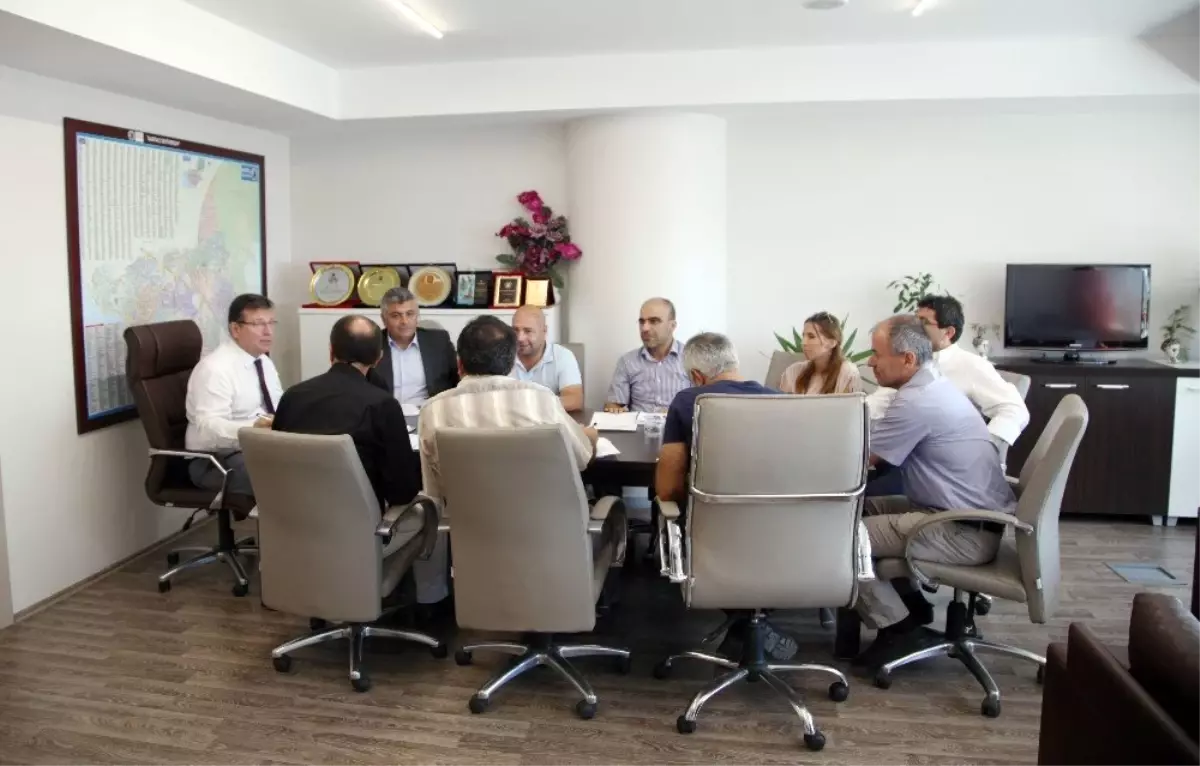 Kartal Belediyesi'nde Kurban Bayramı koordinasyon toplantısı düzenlendi