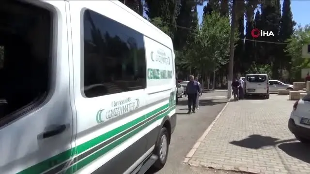 Kaza sonrası yol savaş alanına dönmüştü. Kaza sonrası yol savaş alanına dönmüştü.