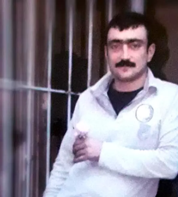 Kazada ölen gençlerin cenazeleri memleketlerine gönderildi Kazada ölen gençlerin cenazeleri memleketlerine gönderildi