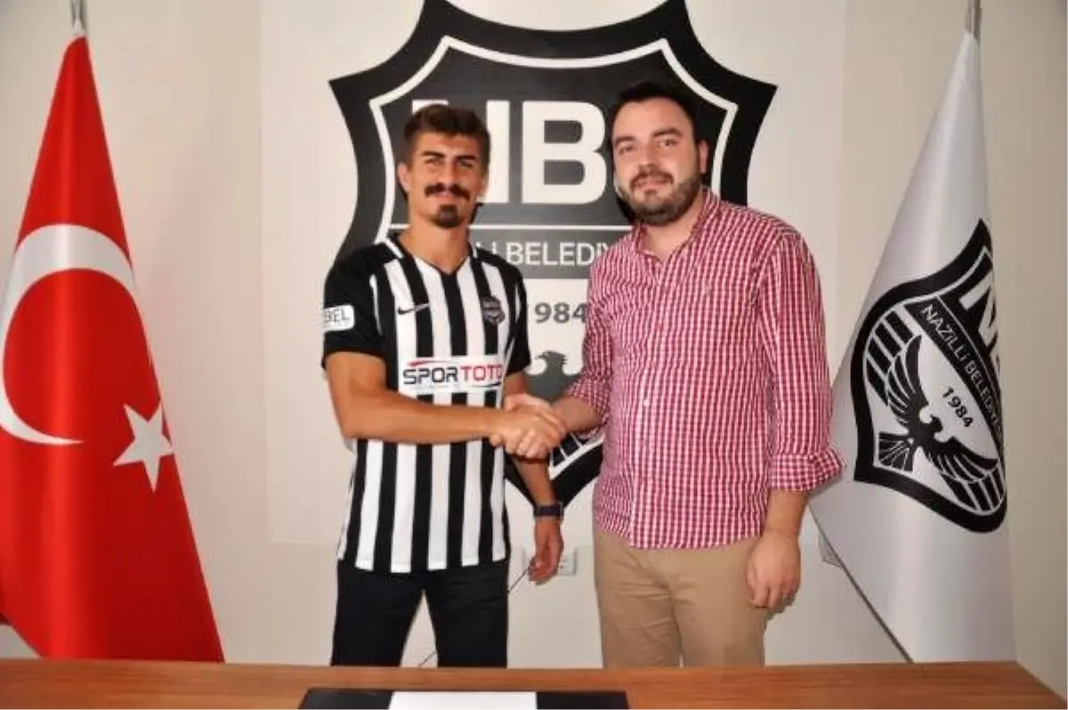 Nazilli Belediyespor İsmail'le imzaladı