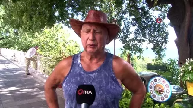 Prof. Dr. Şener Üşümezsoy, meydana gelen depremlerle ilgili açıklamalarda bulundu Prof. Dr. Şener Üşümezsoy, meydana gelen depremlerle ilgili açıklamalarda bulundu