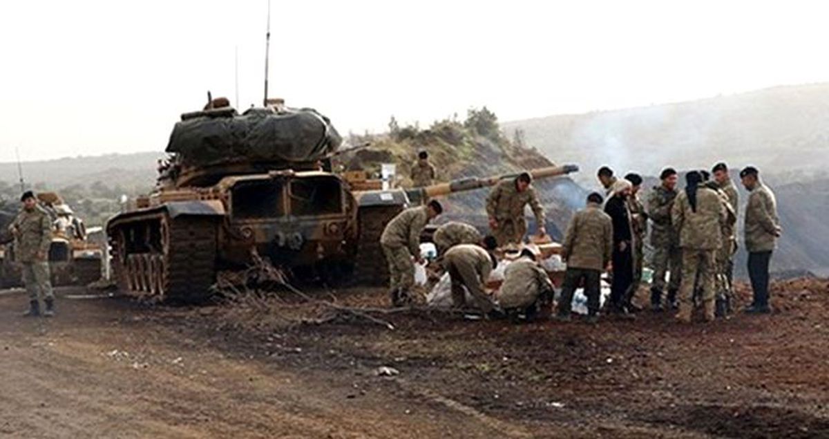 Afrin'deki üs bölgesine saldırı: 2 asker yaralandı