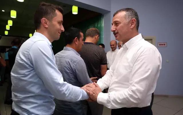 Başkan Büyükakın, Gebze'de personeliyle bayramlaştı