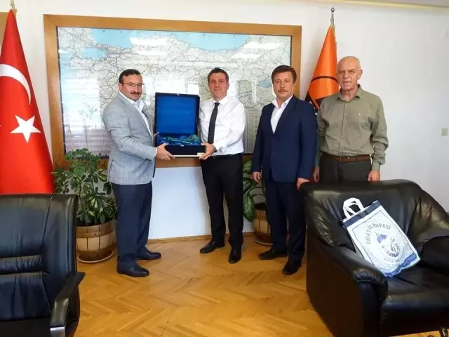 Emet Heyeti'nden Karayolları Bölge Müdürü'ne 'hayırlı olsun' ziyareti