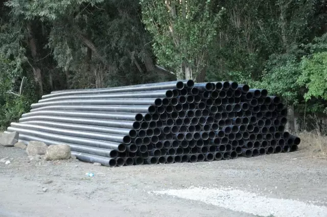 Esendere Belediyesine 2 bin 500 metre içme suyu borusu Esendere Belediyesine 2 bin 500 metre içme suyu borusu