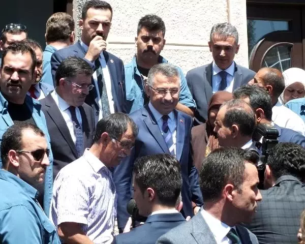 Fuat Oktay: Ankara-Sivas YHT hattını 2020'de tamamlamayı arzu ediyoruz ediyor