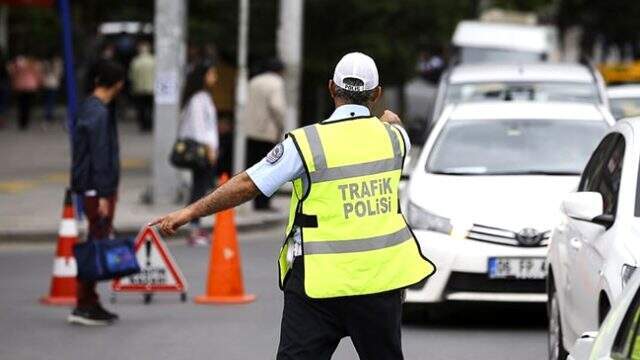 Kurban Bayramı için bugün yola çıkacaklar dikkat! İşte trafikte son durum