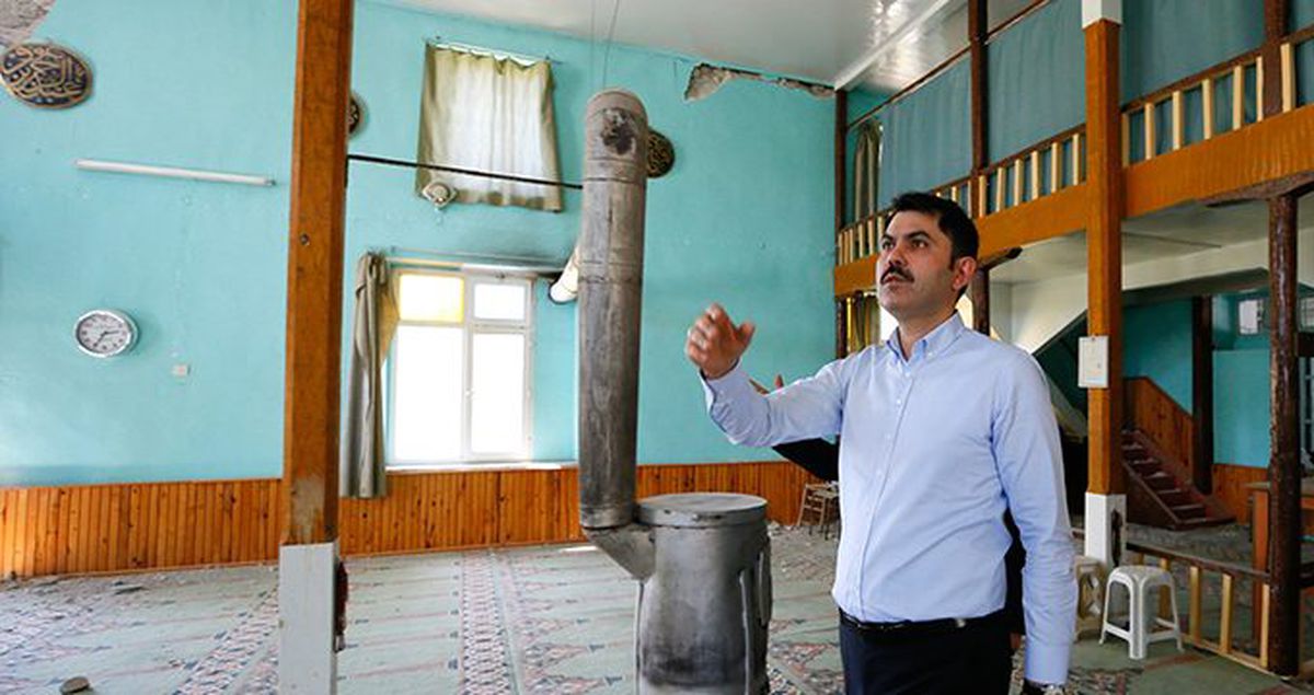 Bakan Kurum'dan depremzedelere müjde: 250 konut yapacağız