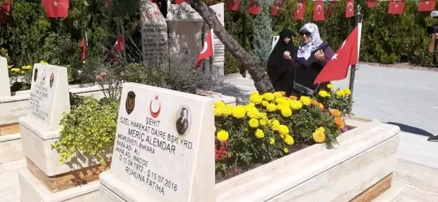 Bayram öncesi 15 Temmuz şehitleri unutulmadı