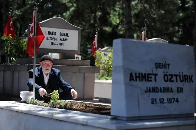 Bayram öncesi şehitler unutulmadı Bayram öncesi şehitler unutulmadı