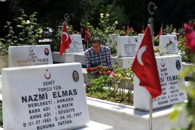 Bayram öncesi şehitler unutulmadı Bayram öncesi şehitler unutulmadı