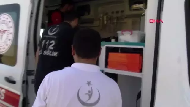 DİYARBAKIR TÃRBE ZİYARETİ YOLUNDA KAZA 1 ÃLÃ, 16 YARALI